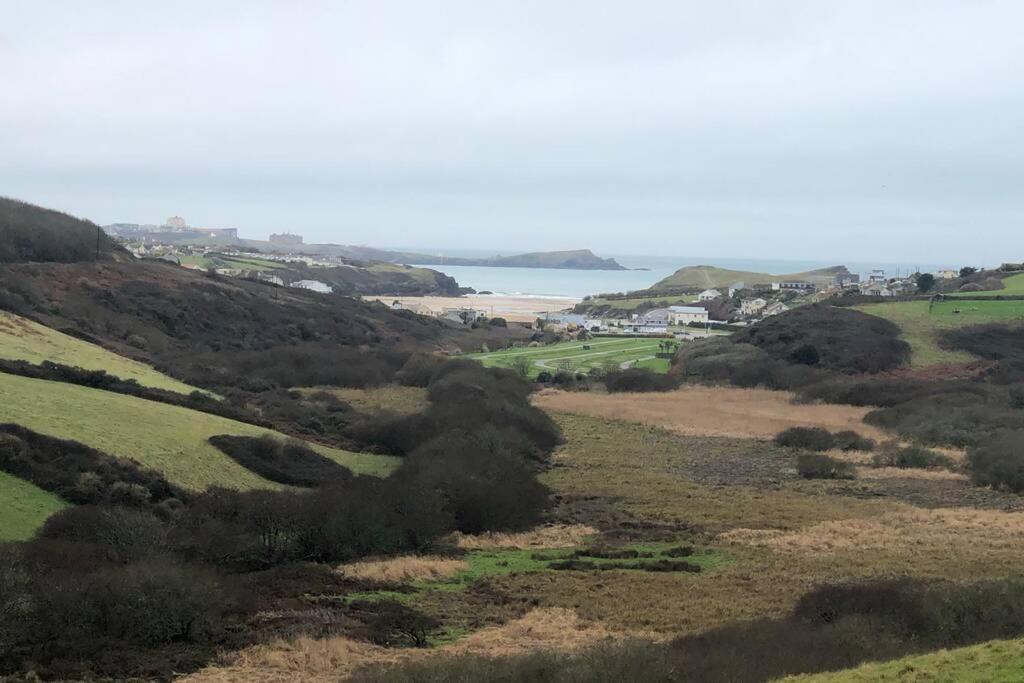 Six By The Sea - 2 Bed House - A Little Something For Everyone Saint Columb Minor Esterno foto